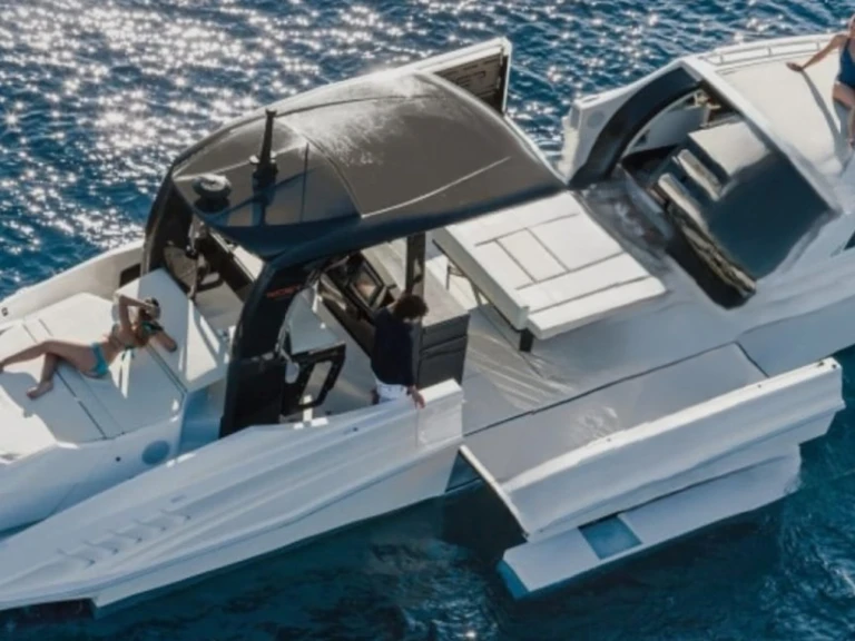 Lancha para alquilar Rhodes (Ciudad) al mejor precio