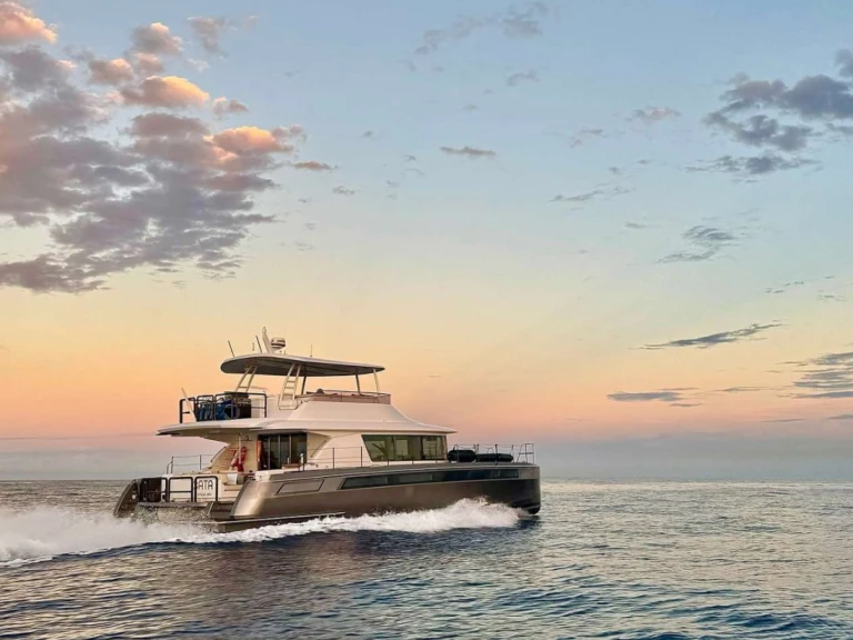 Alquiler Yate de lujo Nishii Shipyards con o sin  título de navegación