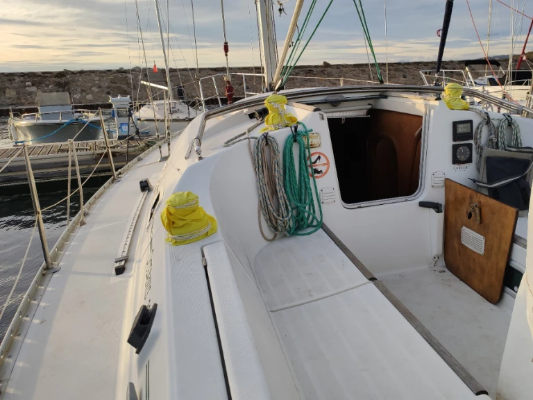 Alquiler de barcos Arzon barato de Oceanis 321