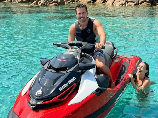 Sea-Doo RXP-XRS de alquiler a Portisco