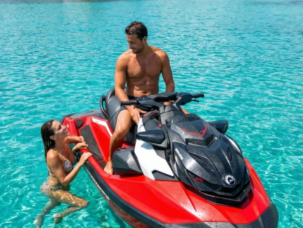 Alquiler Portisco - Sea-Doo RXP-XRS en SamBoat