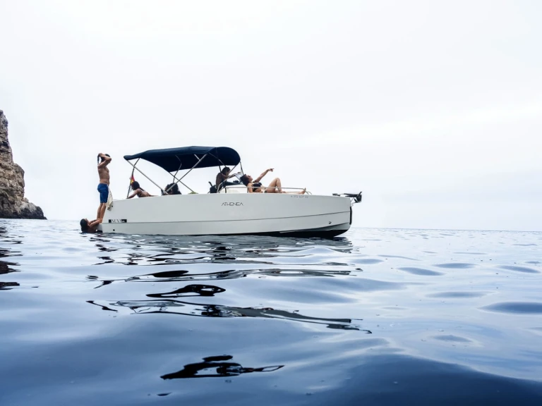 Alquiler de Nuva Nuva M6 en Fornells