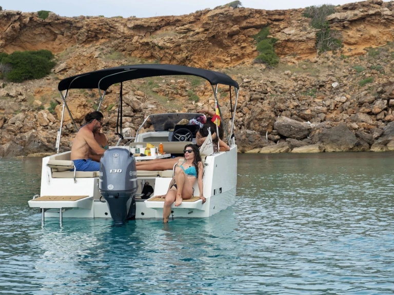 Nuva Nuva M6 de alquiler a Fornells