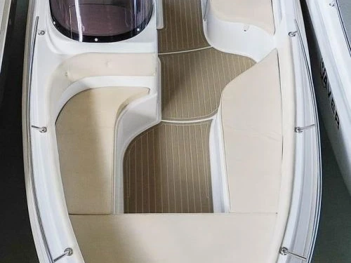 Alquiler Lancha Pacific Craft con o sin  título de navegación