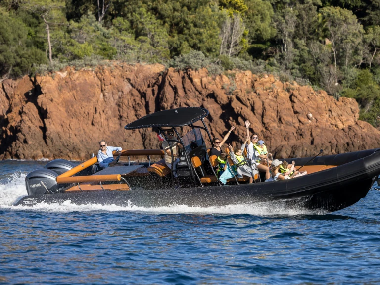 Narwhal Fast 1100 de alquiler a Mandelieu-la-Napoule