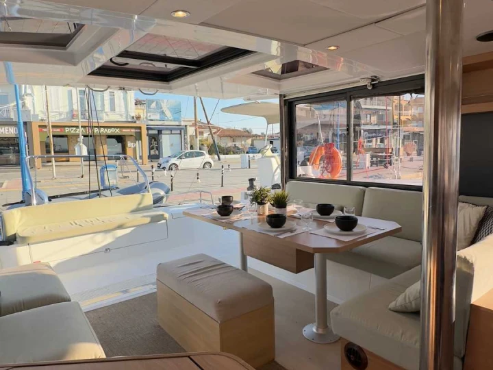 Alquiler de barcos Préveza barato de Bali Catsmart