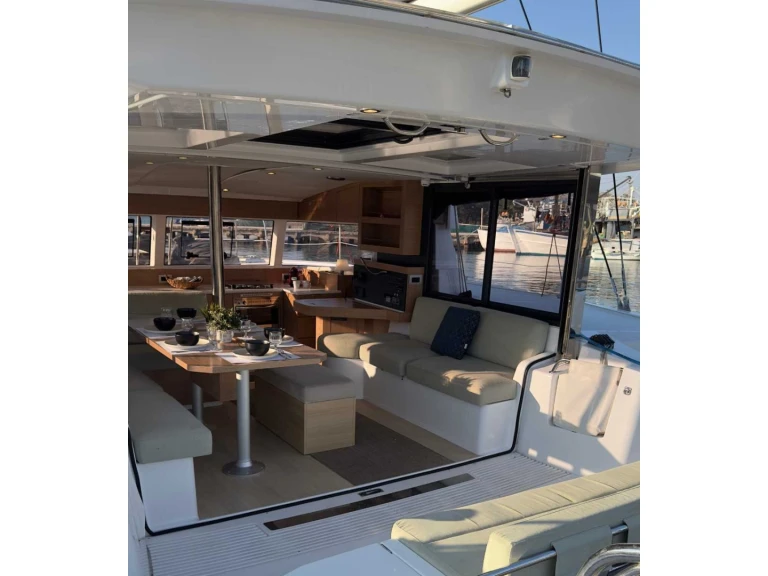 Alquiler Catamarán Bali con o sin  título de navegación