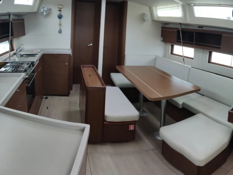 Bénéteau Oceanis 46.1 de alquiler a Plataniás