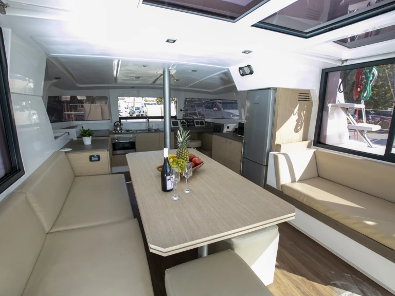 Alquiler de Catamarán, con o sin patrón Bali Plataniás