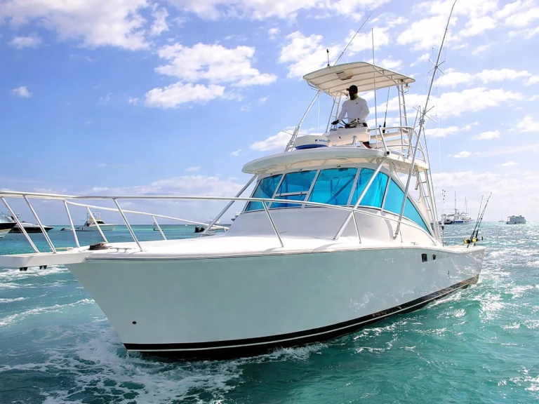 Alquiler Lancha en Bávaro - Custom Made custom