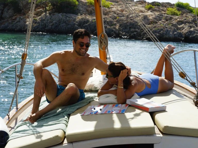 Alquiler de Lancha, con o sin patrón Medvolt Marine Portals Nous