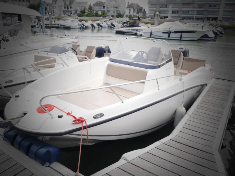 Alquiler Lancha en La Baule-Escoublac - Quicksilver QUICKSILVER 675 ACTIV