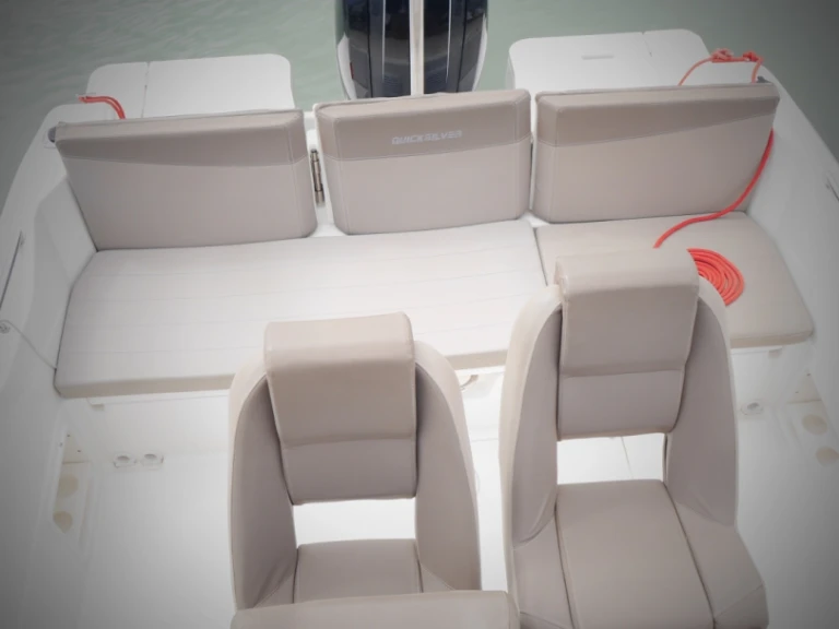 Alquiler de barcos La Baule-Escoublac barato de QUICKSILVER 675 ACTIV