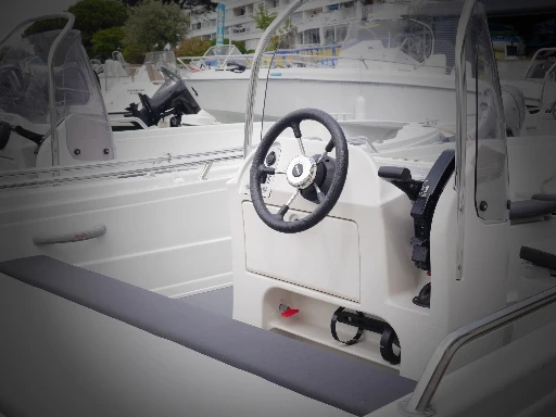 Alquiler de embarcaciones Terhi TERHI 450 C enLa Baule-Escoublac en Samboat