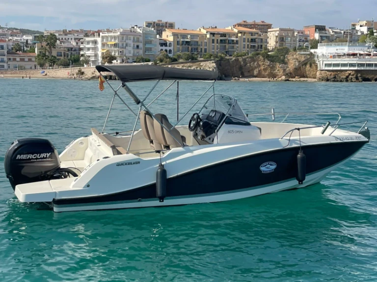 Quicksilver Activ 605 Open de alquiler a Sitges