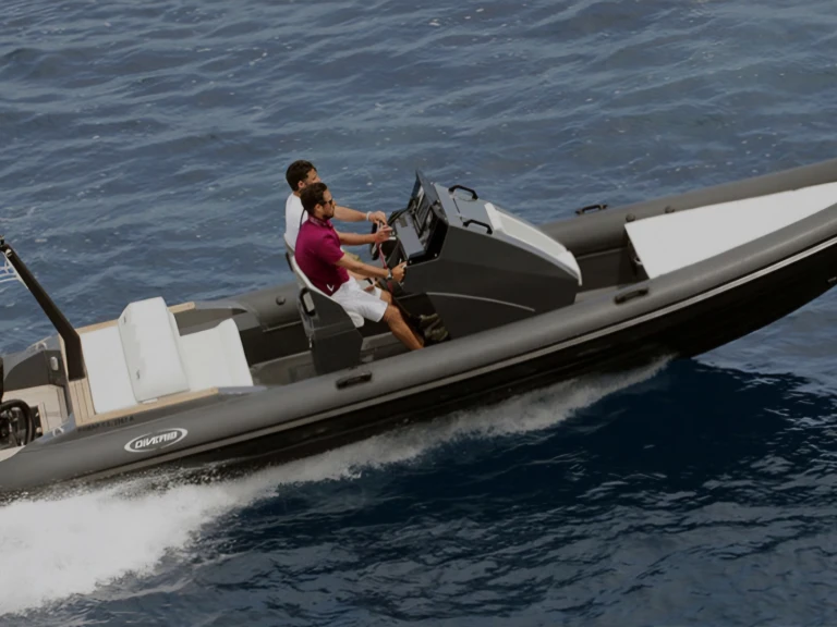 DIVERIB 780 de alquiler a Kalafáti