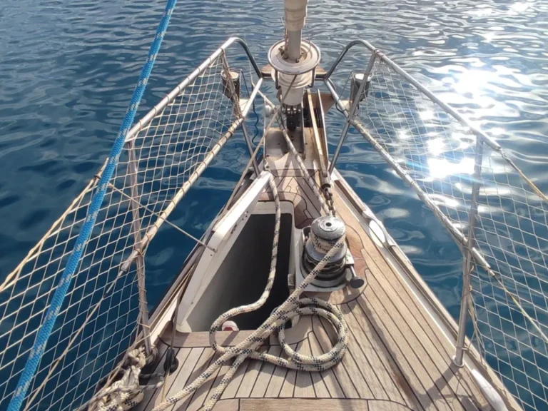 Alquiler de Jeanneau Sun Odyssey 54 DS en Syros Port