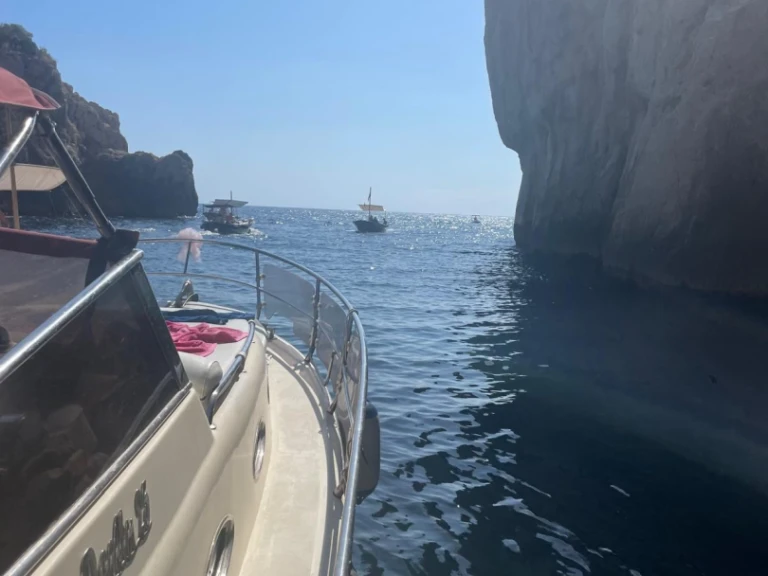 Alquiler de Darlin Gozzo napoletano veloce  en Nápoles