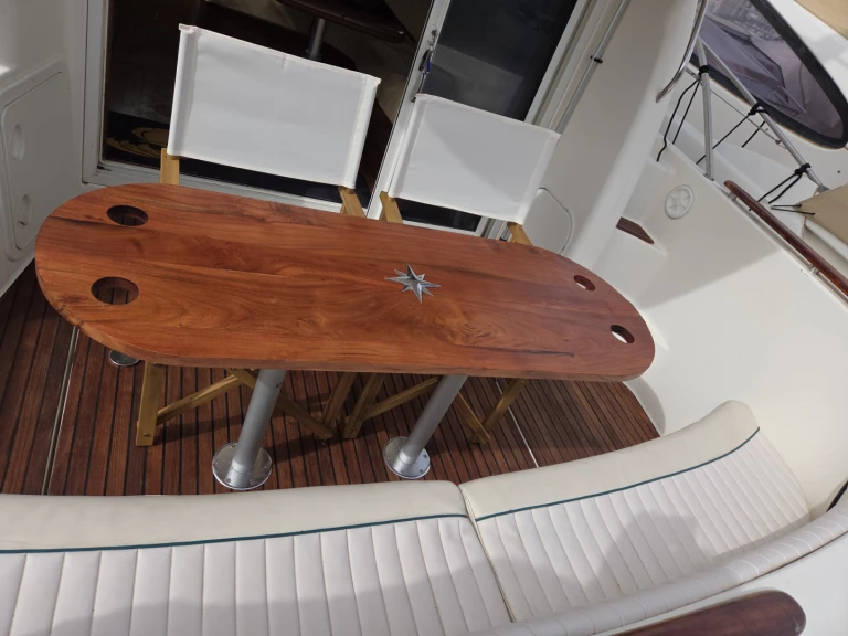 Alquiler de Lancha, con o sin patrón Jeanneau Toulon