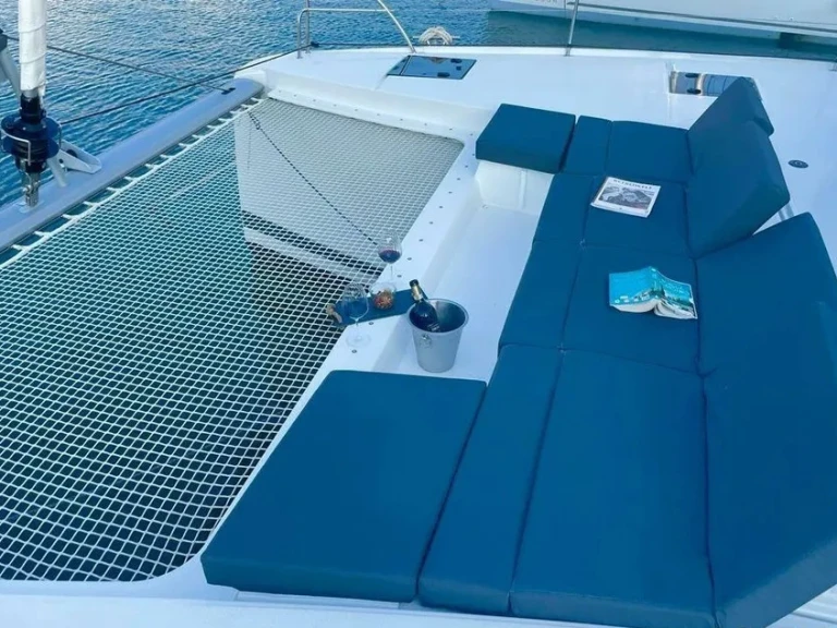 Alquiler de Fountaine Pajot Astrea 42 en Punat