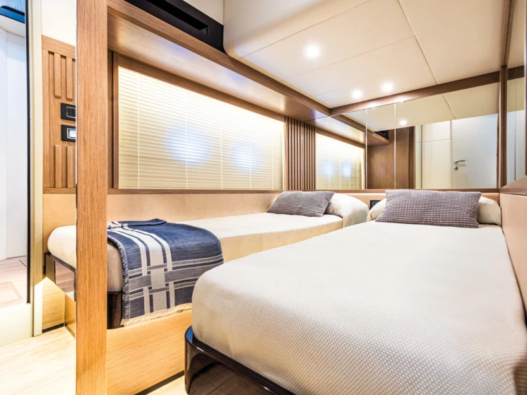 Lancha para alquilar Seget Donji al mejor precio