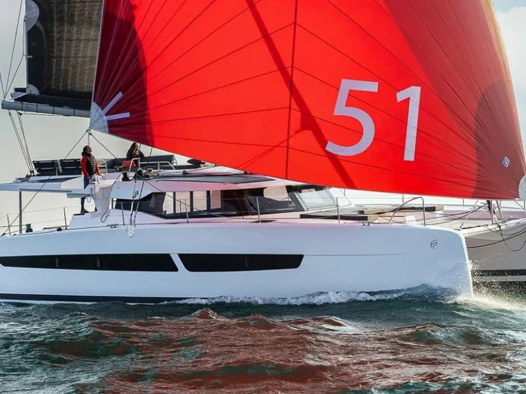 Fountaine Pajot Aura 51 de alquiler a Néa Péramos