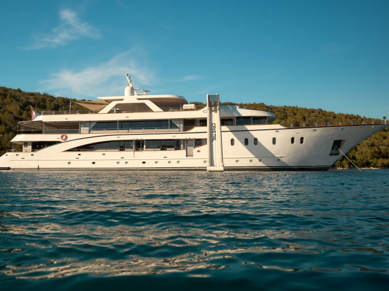 Alquiler de  Motoryacht Cristal en Split