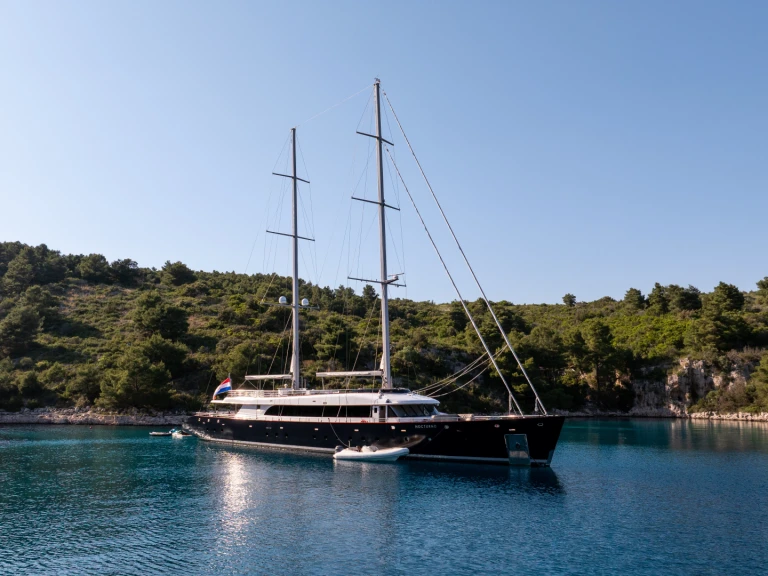 Velero para alquilar Split al mejor precio