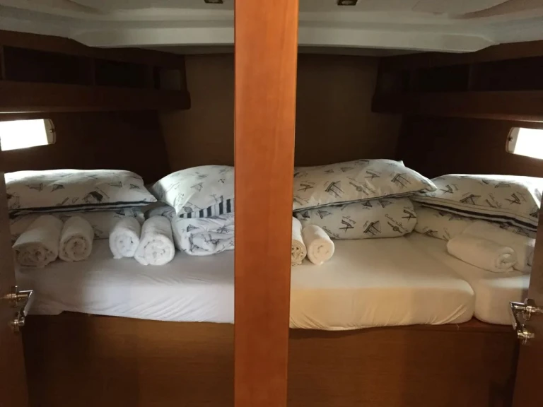 Jeanneau Sun Odyssey 479 de alquiler a Seget Donji