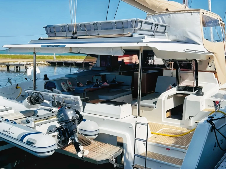 Alquiler de Fountaine Pajot Aura 51 en Ciudad de Belice