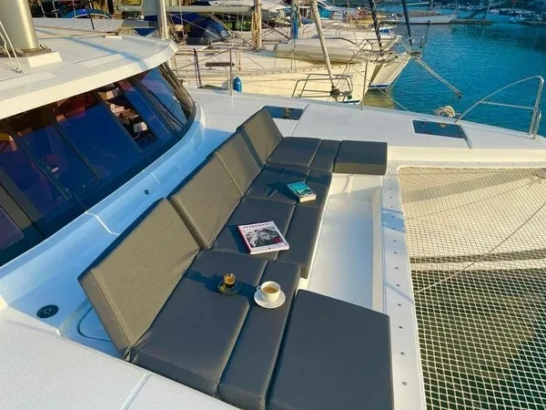 Alquiler Catamarán Fountaine Pajot con o sin  título de navegación
