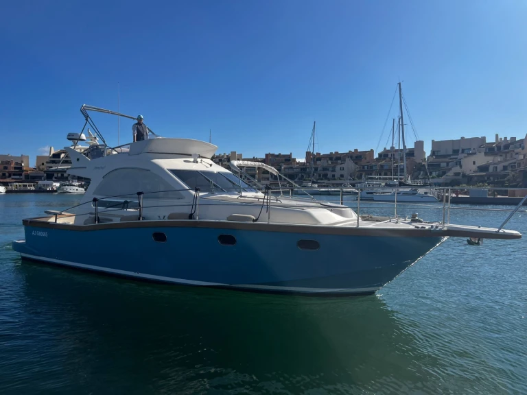 Alquiler de Lancha, con o sin patrón Portofino Marine Saint-Tropez