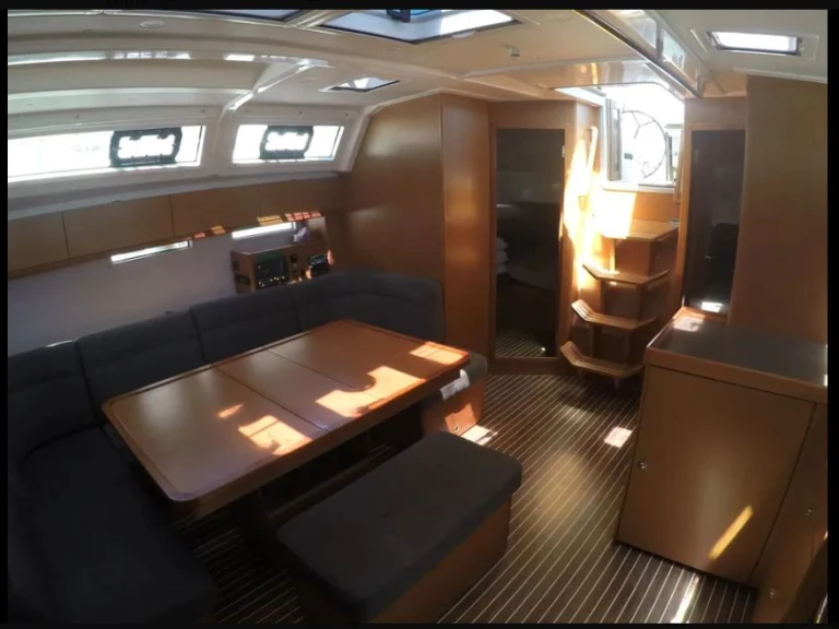 Bavaria Bavaria 46 de alquiler a Lefkáda