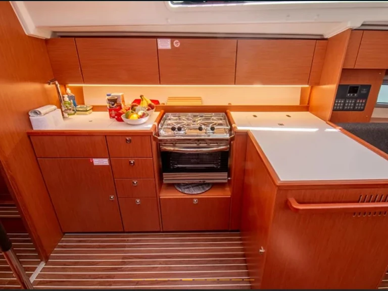 Alquiler de embarcaciones Bavaria Bavaria C42 enLefkáda en Samboat