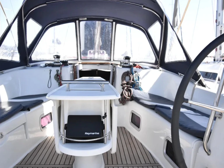 Alquiler de barcos Volos barato de Beneteau Oceanis 46