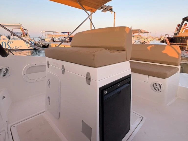 Alquiler de barcos Giardini-Naxos barato de 21 Sun