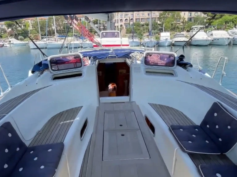 Alquiler Velero Bavaria con o sin  título de navegación
