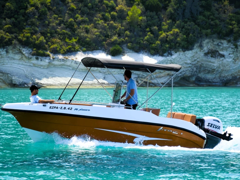 Alquiler Psaroú - Nireus Ω53 en SamBoat