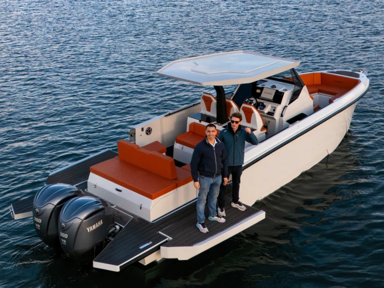 Alquiler de embarcaciones Protagon 33 enZante en Samboat