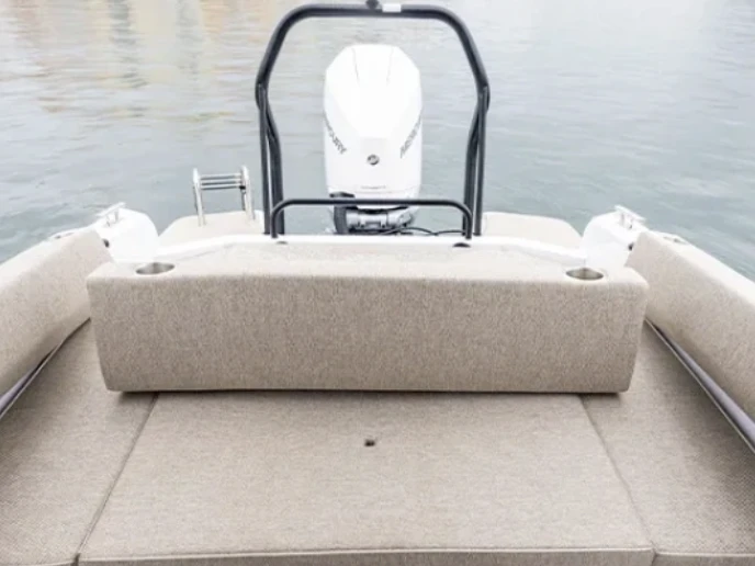 Alquiler de Axopar 25 en Santa Eulària des Riu