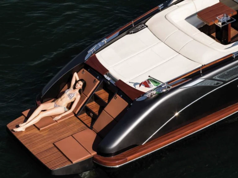 Riva Rivamare 38 de alquiler a Santa Eulària des Riu