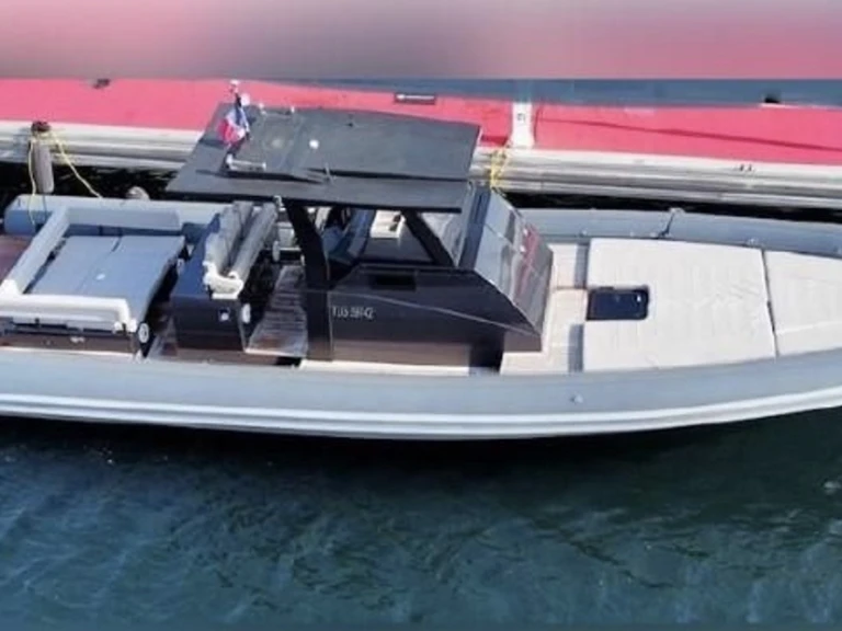 Sea Water Sea Water Phantom 400   de alquiler a Saint-Tropez