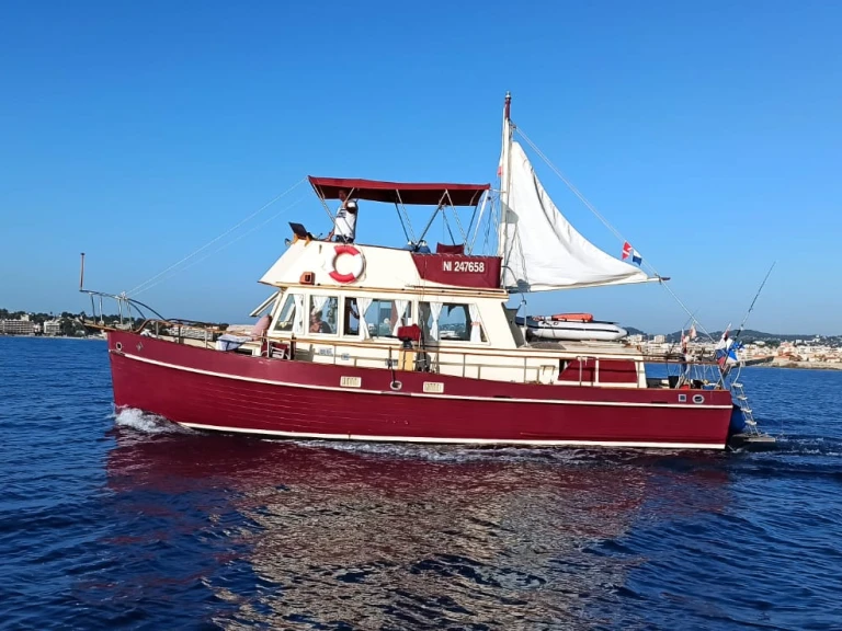 Alquiler de embarcaciones Grand-Banks-36 GRAND BANKS enCannes en Samboat