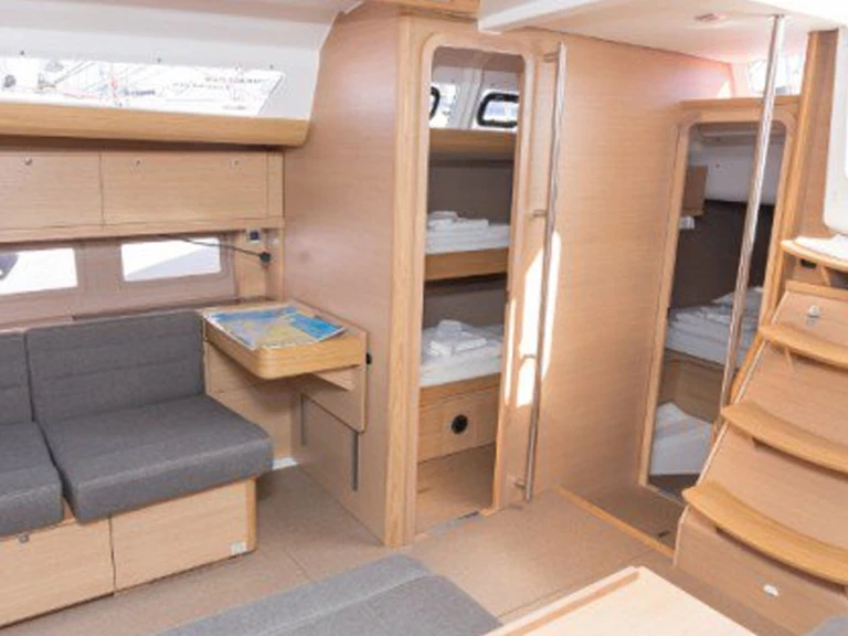 Dufour Dufour 512 Grand Large de alquiler a Golfo Aranci