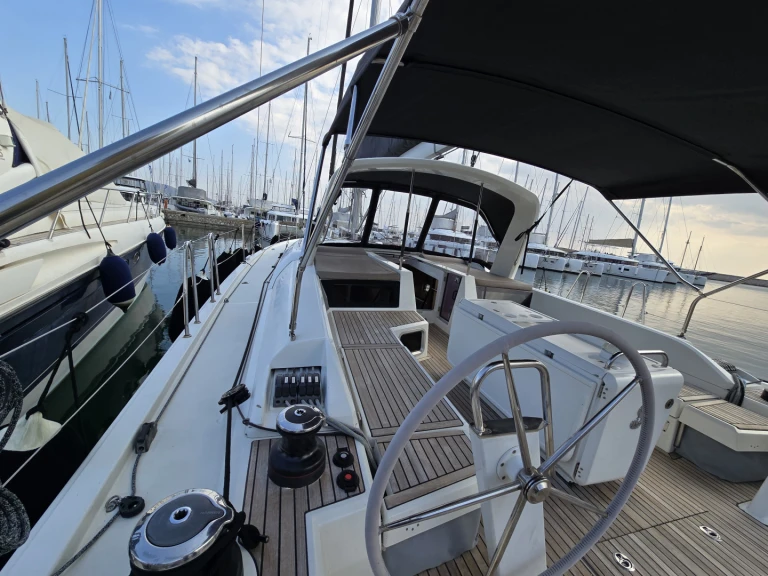 Bénéteau Oceanis 51.1 de alquiler a Álimos