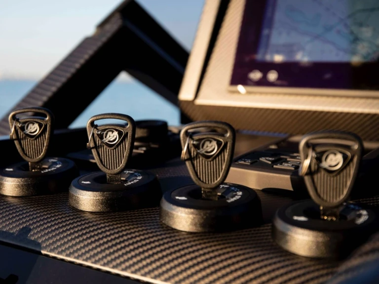 Alquiler de WALLY YACHTS tender en Marina di Stabia