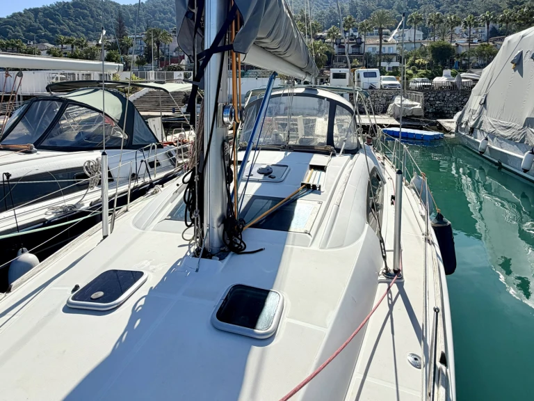 Bénéteau Beneteau Oceanis 40 Tigre de alquiler a Fethiye