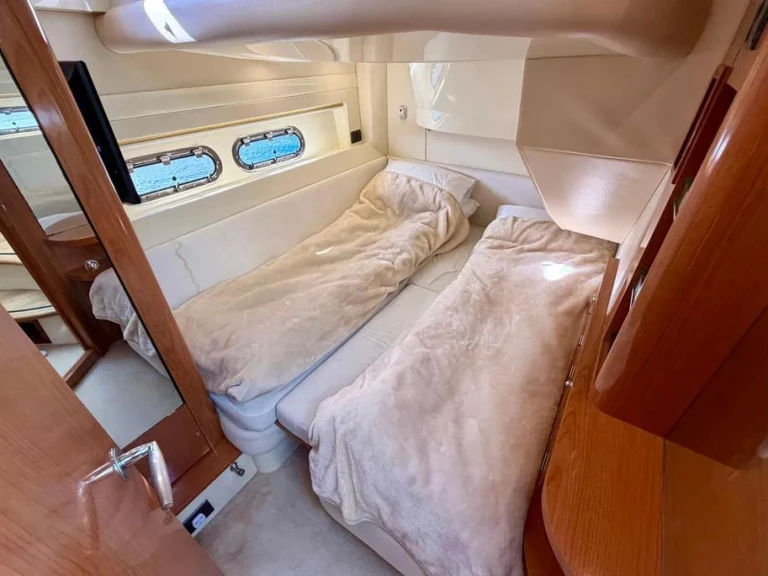 Alquiler Antibes - Sealine F425  en SamBoat