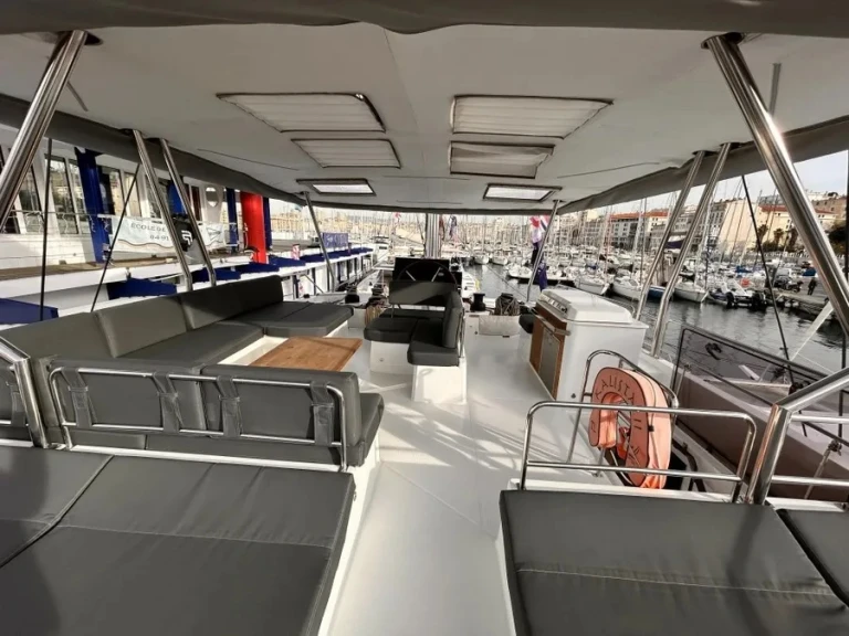 Fountaine Pajot Samana 59 de alquiler a Cogolin