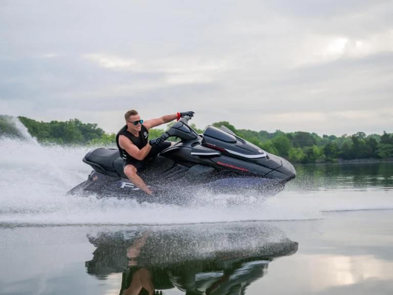 Alquiler de embarcaciones Yamaha FX SVHO enSant Antoni de Portmany en Samboat